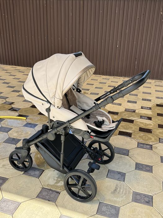 Коляска Adamax Rimini