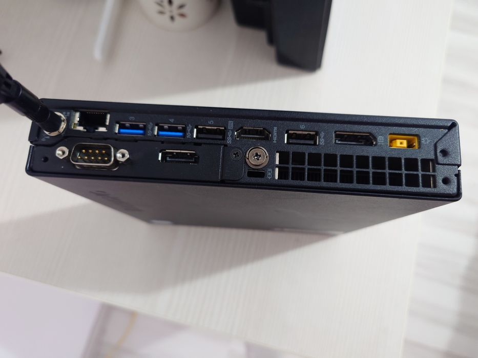 Lenovo ThinqCentre M920q