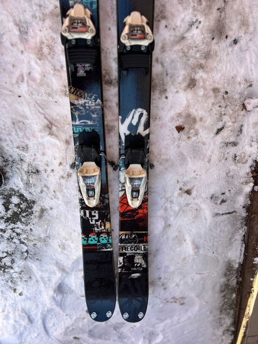 Schiuri K2 Recoil 169 cm - Skiuri cu legături + bețe Rossignol + husă