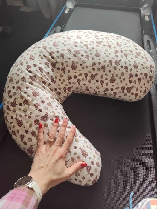 Възглавница за кърмене