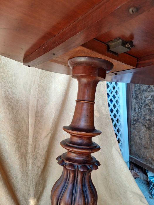 masa rabatabila lemn nuc Franta anii 1800