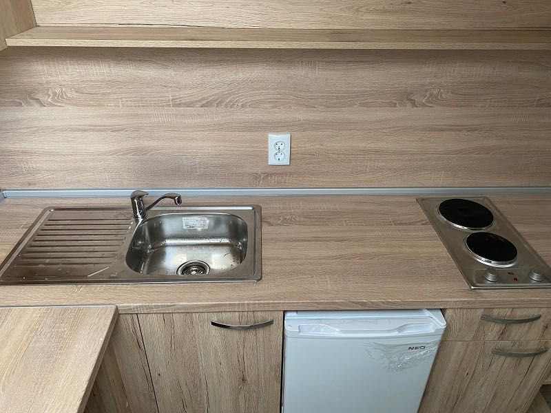 таван/ателие за сам човек, ж.к.Дианабад, на ток