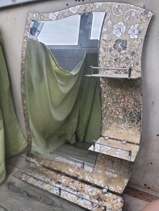 Зеркало в ванну ванную комнату