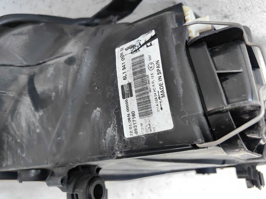 Оригинален фар Ляв Десен Сеат Ибиза  Seat Ibiza 02-06