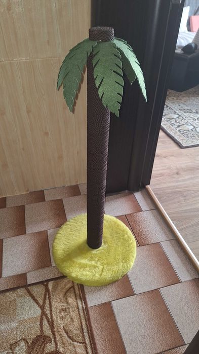 Котешко дърво за драскане