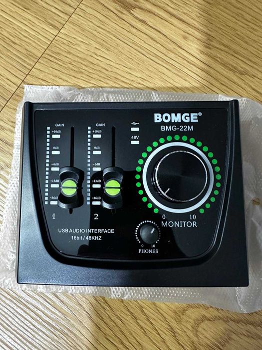 Audio interface USB BOMGE pentru podcast streaming studio