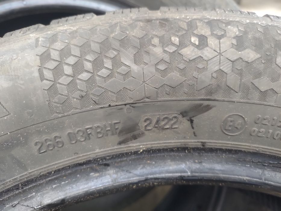 225/55/17 continental