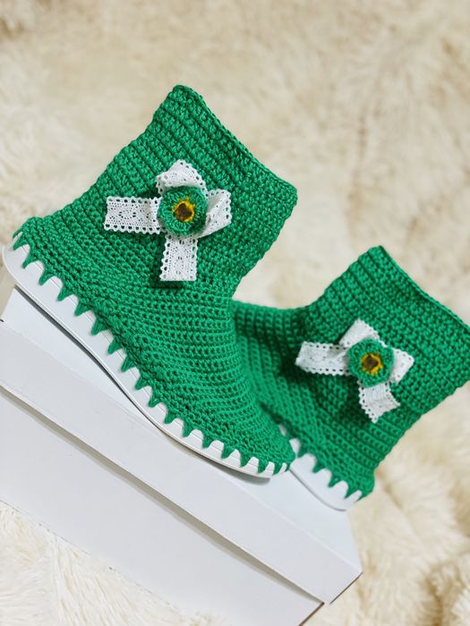 Incaltaminte realizata manual