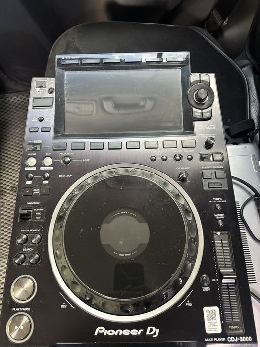 Продам pioneer cdj-3000