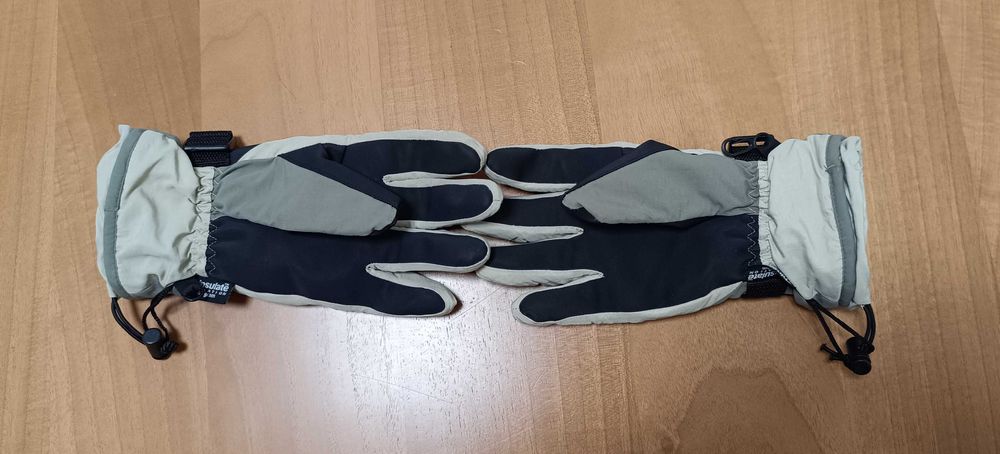 Ръкавици-Много Запазени