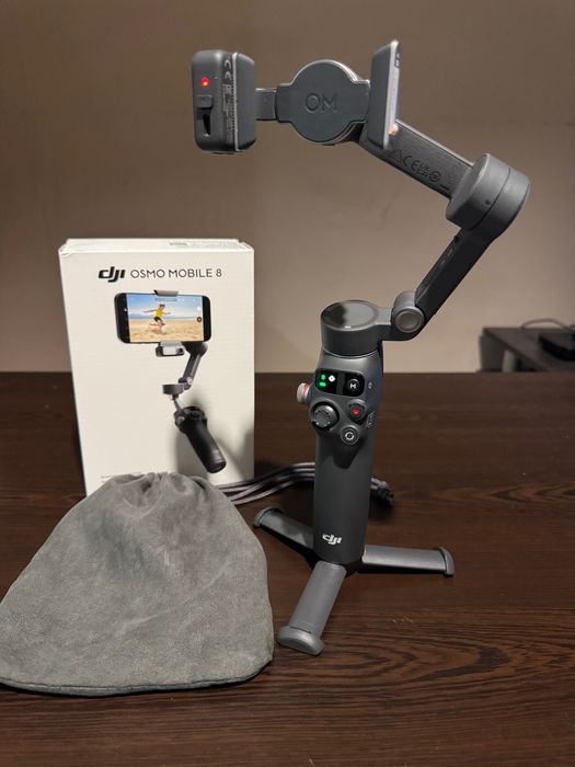 DJI Osmo Mobile 8