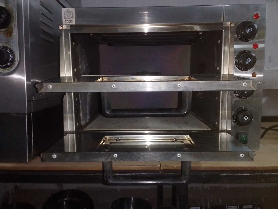 Пицца печь. Оборудование