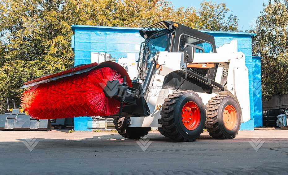 Щетка дорожная для мини-погрузчика CASE SR175