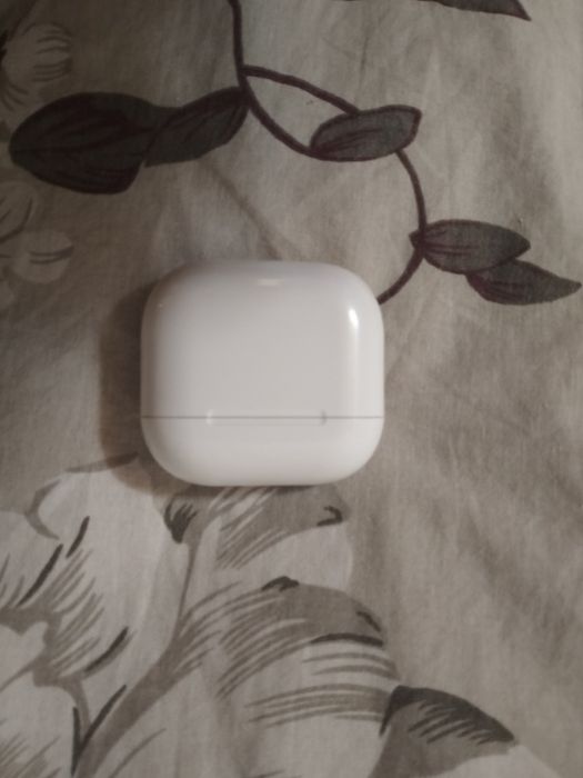 Apple airpods 4 ANC
