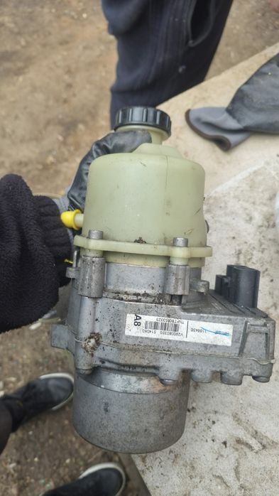 Pompa servodirectie electeica dacia renault
