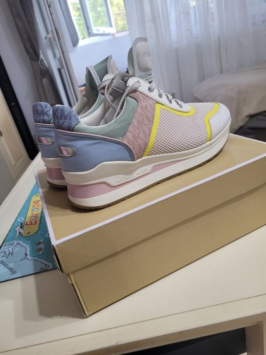 Michael Kors marimea 41