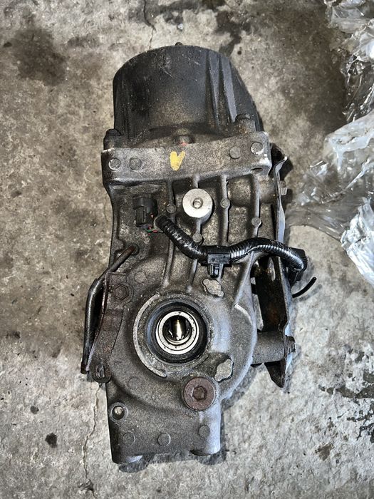 Задний редуктор Rav4 30кузов, NX200, NX300