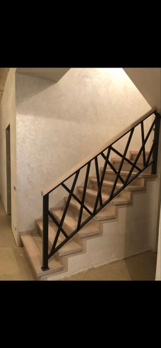 Balustradă,fier forjat,riflaje metalice, Balcoane etc