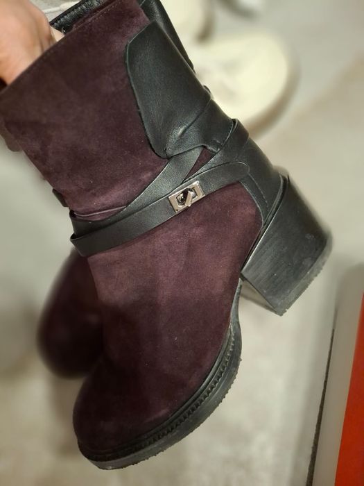 Продам обувь 2 пары