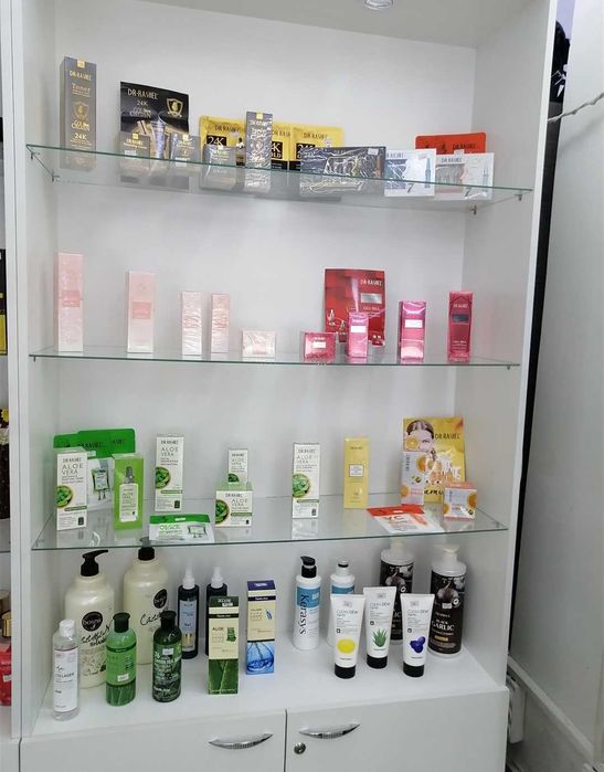 Продам бутик, б/у. Срочно