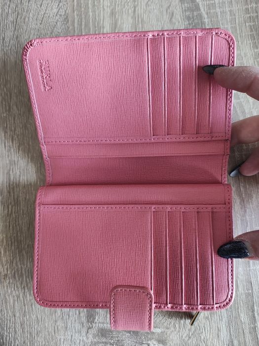 Дамски кожен портфейл Furla Babylon M