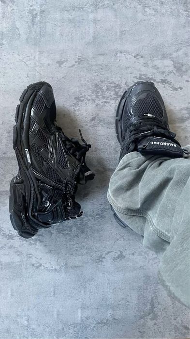 Balenciaga Runner Black