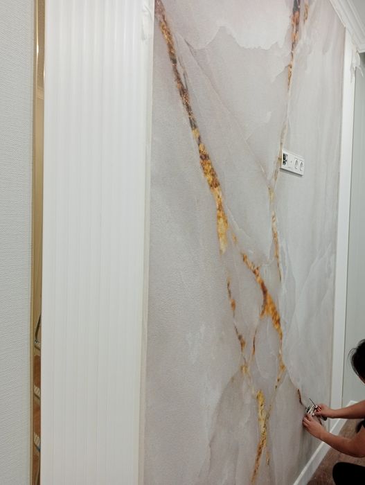 Поклейка обоев качественно