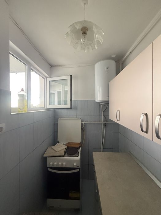 Vând garsonieră 28mp, zona Burdea (bulevardul cloșca) - Proprietar