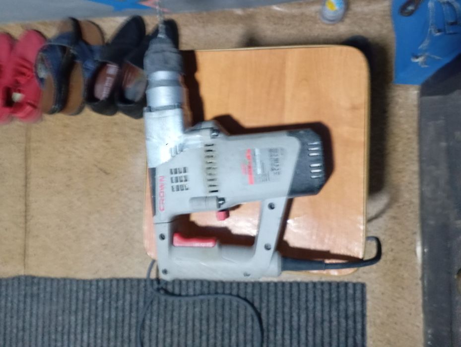 Продам перфоратор