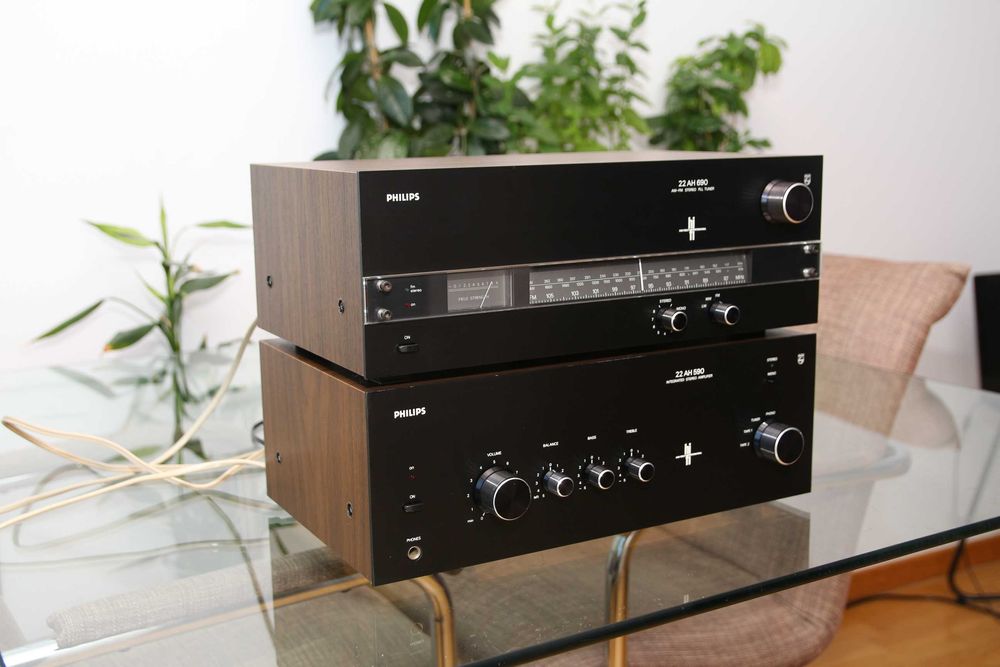 Amplificator Philips AH 590 si Radio Philips AH 690 cutii de lemn