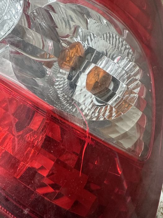 Фонарь задний правый приора 1 оригинал