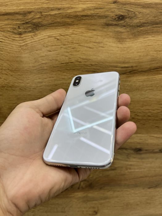 iPhone X 64gb RU/A