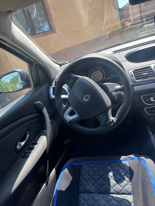 Renault Megane 3 !! Accept variante cu animale sau baloti de lucerna!!