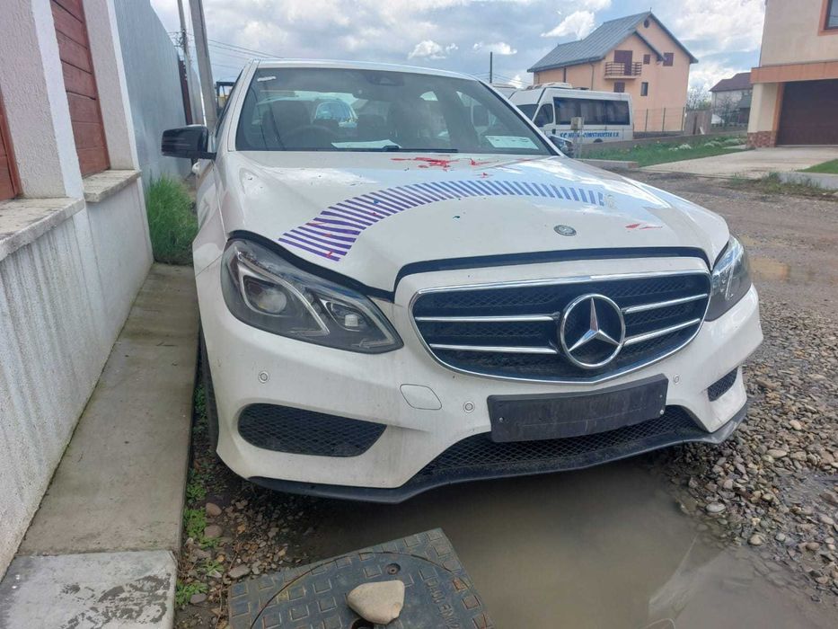 Dezmembrez Dezmembrari Mercedes E class w212 facelift amg 2.2 om651