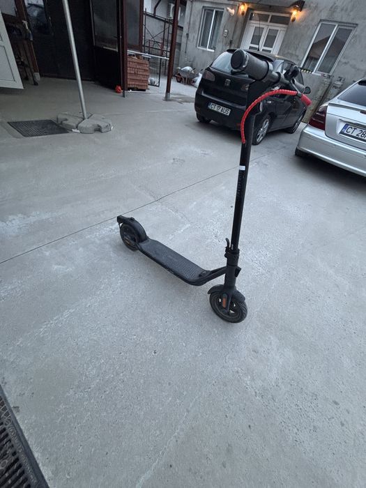 Trotineta ninebot F2 pro