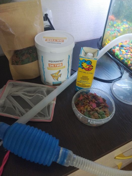 Аквариум с рыбками 40 л