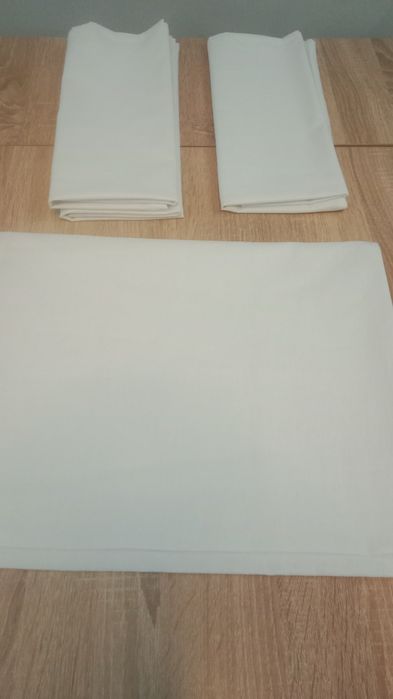 Наволочки белые, размер 50/70