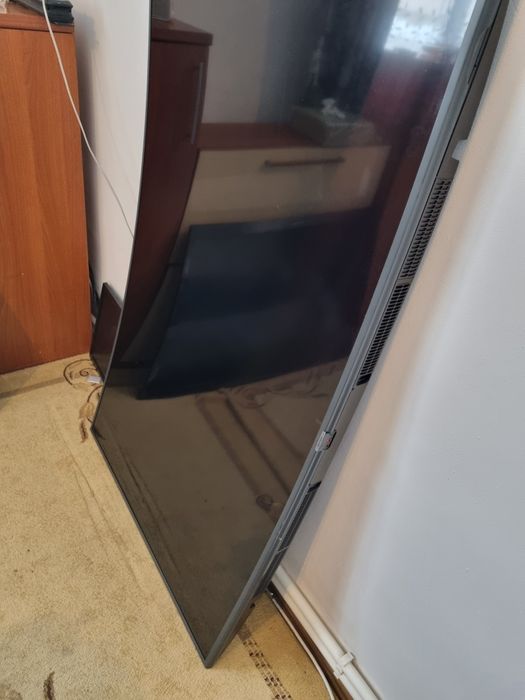 Samsung Smart TV Curbat defect