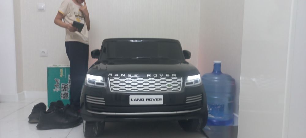 Продам электроавтомобиль на аккумуляторе