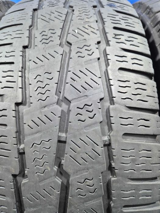 215/65/16c Michelin