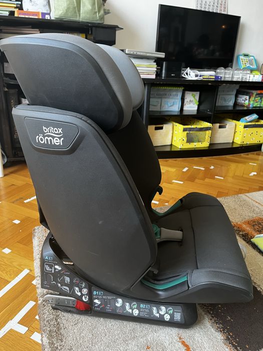 Britax Römer Advansafix M-size