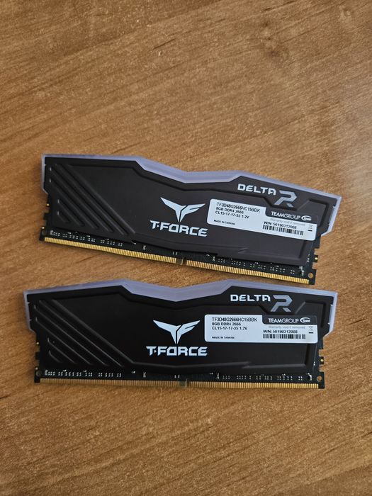 16GB (2×8GB) DDR4 RGB Рам Памет