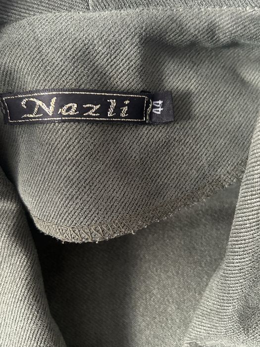 Разгружаю гардероб 42-44р