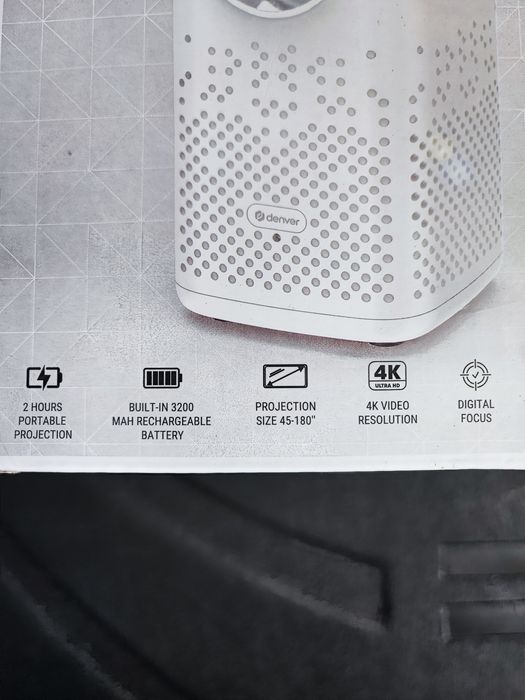 Proiector portabil Denver PR-4700 4K UHD, baterie 3200 mAh
