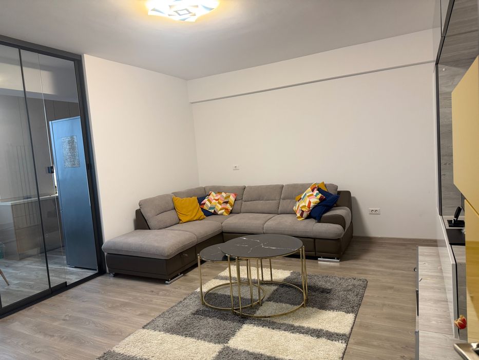 Inchiriez apartament 2 camere