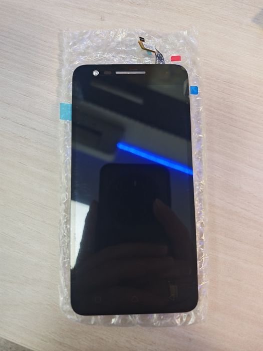 Lenovo vibe C2 дисплей с тъчскрийн нов черен