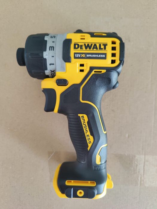 De vanzare Dewalt  DCF601