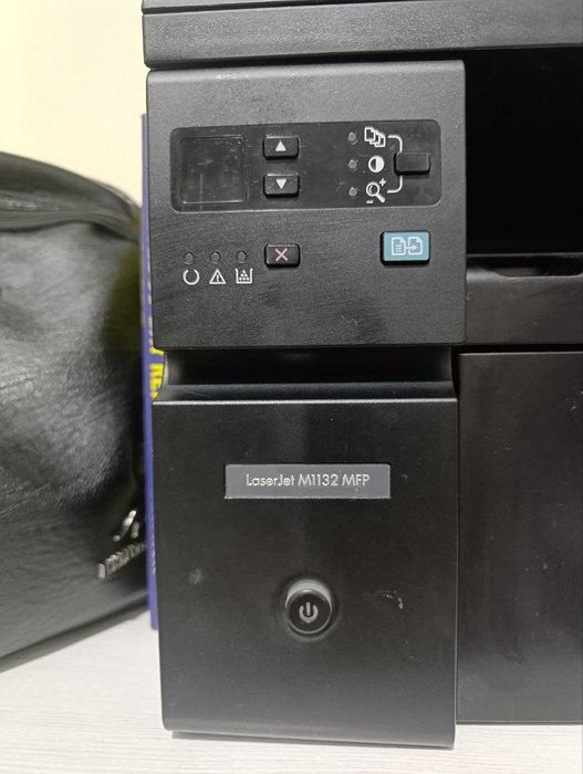 HP LaserJet M1132 MFP — 3 в 1 (Принтер / Сканер / Копир)