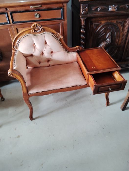 Винтидж телефонна пейка