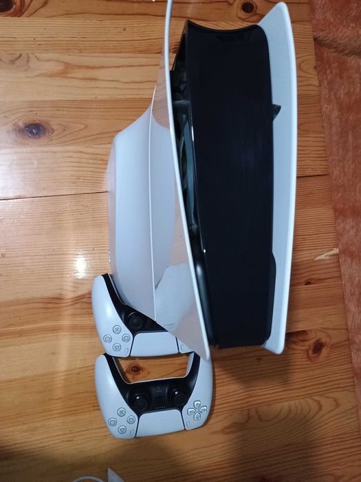 Ps5 slim disk edition+ 2 игри